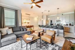 Lake View! Value! Pool! Resort 6 mi 2 Disney! 4958 - Image 2