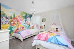 Lilo & Stitch | Marvel | Theater | Waterpark 1575 - Image 4