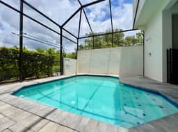 Great Value | Resort | Splash Pool | Disney 422 - Image 4