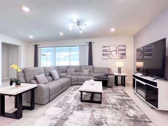 Star Wars | Themed Rooms | Resort Near Disney 2061 - Image 4