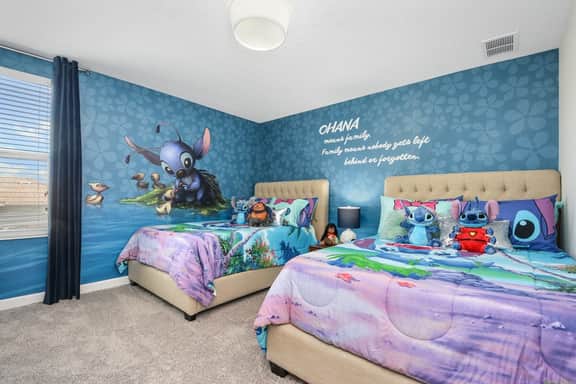 Lilo & Stitch | Marvel | Theater | Waterpark 1575 - Image 3
