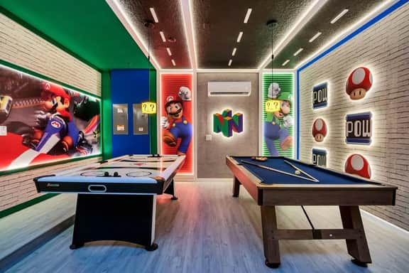 Themed Rooms | Mario Kart | Private Pool | Disney - Image 4