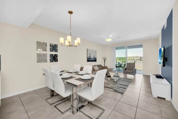 Cozy 2 Bed Condo at Storey Lake Resort-4721-304 - Image 3